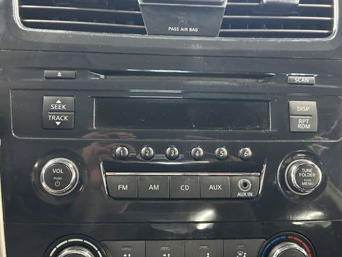 Used 2013 Nissan Altima 2.5 S image 27