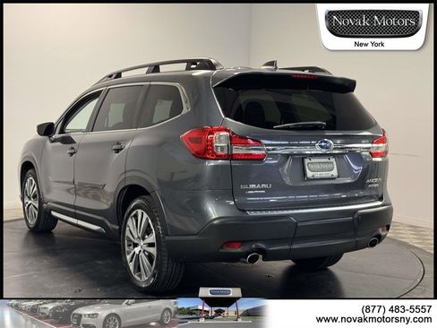 Used 2022 Subaru Ascent Limited image 7