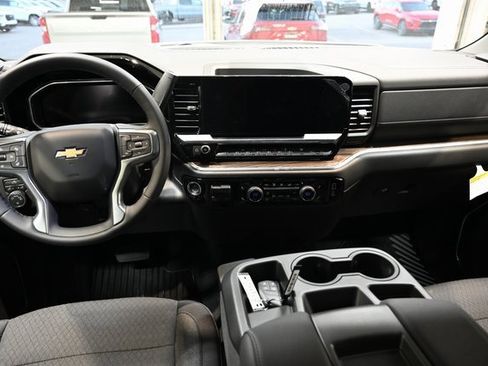New 2026 Chevrolet Silverado 1500 LT image 13