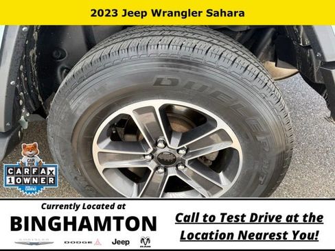 Used 2023 Jeep Wrangler Unlimited Sahara w/ LED Lighting Group AWD/4WD image 19
