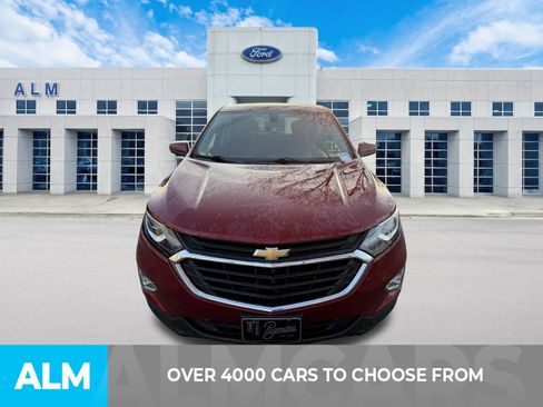 Used 2018 Chevrolet Equinox LT image 2