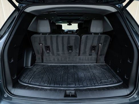Certified 2019 Chevrolet Traverse LT w/ LT Premium Package image 42