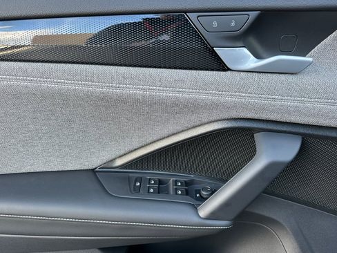 New 2026 Volkswagen Tiguan S AWD/4WD image 10
