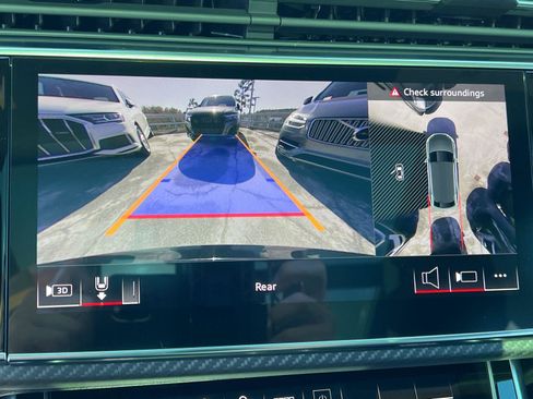 Certified 2025 Audi SQ8 Premium Plus image 31