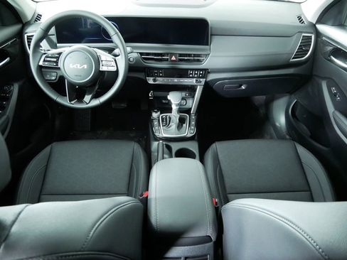 New 2026 Kia Seltos EX image 19