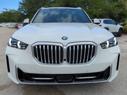 New 2026 BMW X5 xDrive40i w/ Premium Package AWD/4WD image 9
