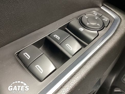 Used 2024 Chevrolet Silverado 1500 LT AWD/4WD image 19