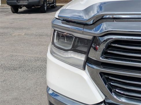 Used 2019 RAM 1500 Laramie image 10