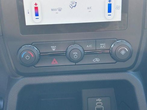 New 2025 Ford Ranger XL image 17