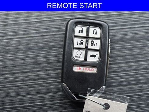 Used 2019 Honda Odyssey EX image 8
