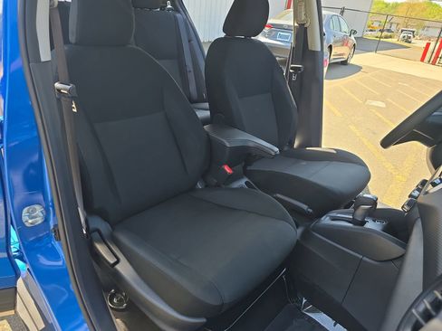 Used 2025 Nissan Kicks Play S FWD image 10
