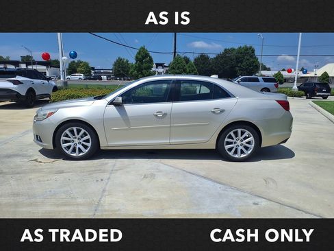 Used 2014 Chevrolet Malibu LT FWD image 4