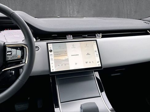 Certified 2026 Land Rover Range Rover Evoque S image 9