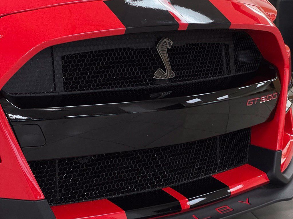 Used 2021 Ford Mustang Shelby GT500 w/ Technology Package RWD image 41