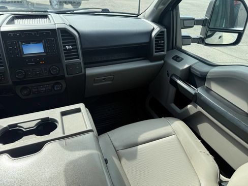 Used 2022 Ford F250 XL w/ Power Equipment Group image 34