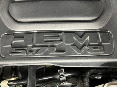 Used 2023 RAM 1500 Big Horn AWD/4WD image 9