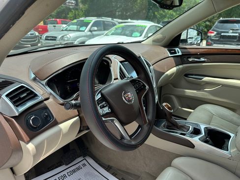 Used 2015 Cadillac SRX Luxury AWD/4WD image 7