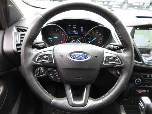Used 2018 Ford Escape Titanium FWD image 15