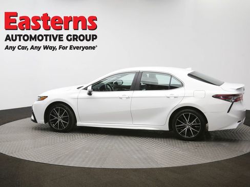 Used 2024 Toyota Camry SE FWD image 62