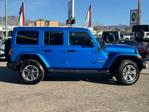 Used 2021 Jeep Wrangler Unlimited Sahara image 8
