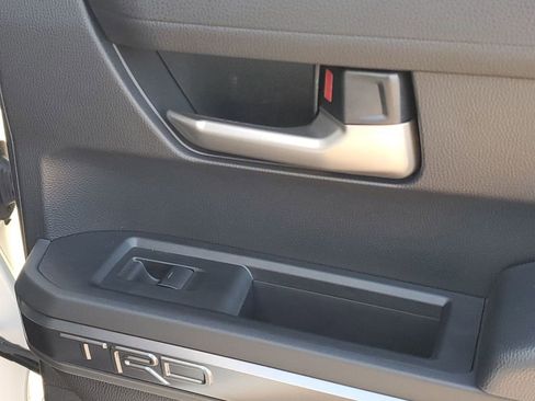 Used 2024 Toyota Tacoma TRD Off-Road image 48