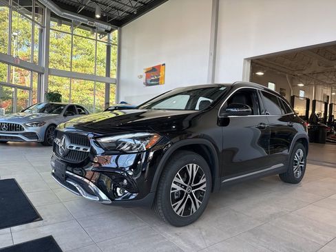 Certified 2025 Mercedes-Benz GLA 250 4MATIC image 3
