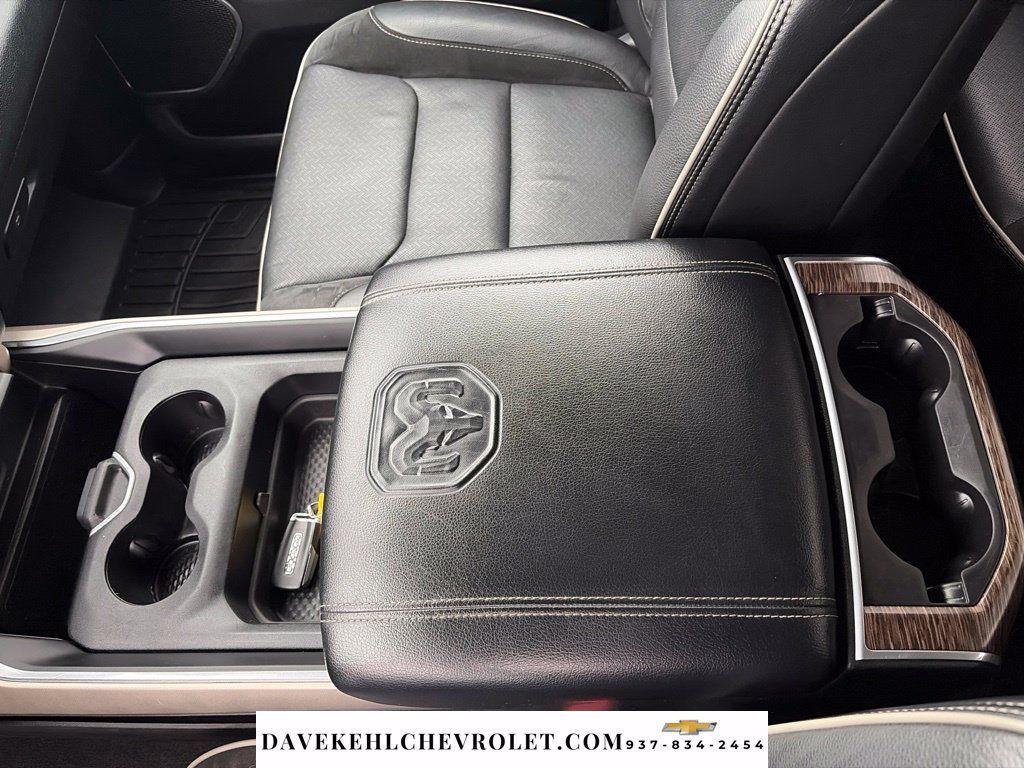 Used 2020 RAM 1500 Laramie AWD/4WD image 16
