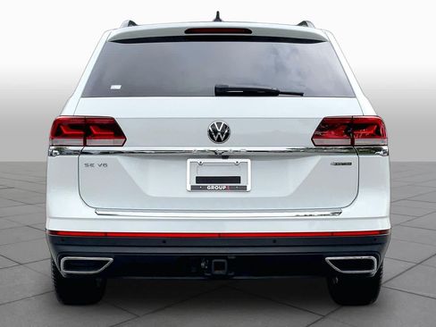 Used 2023 Volkswagen Atlas SE AWD/4WD image 5