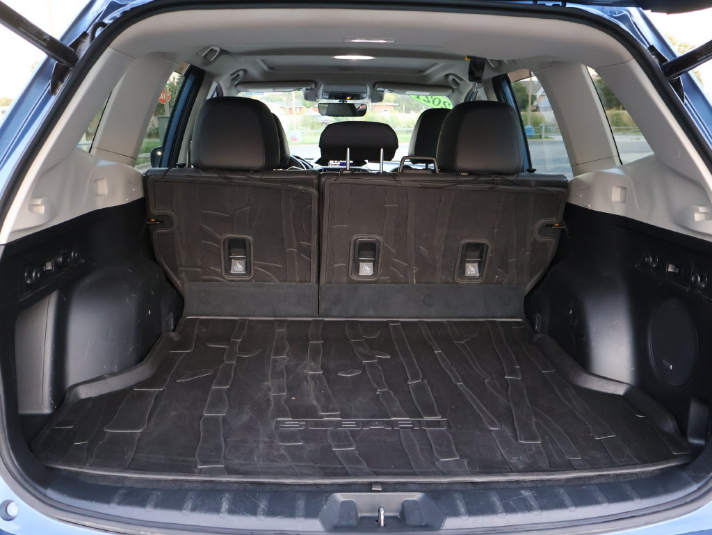 Used 2021 Subaru Forester Touring AWD/4WD image 8