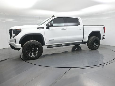 Used 2024 GMC Sierra 1500 Elevation w/ Elevation Premium Package AWD/4WD image 28