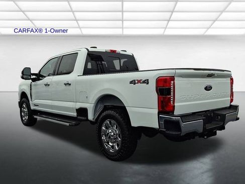 Used 2023 Ford F250 Lariat w/ Chrome Package image 4