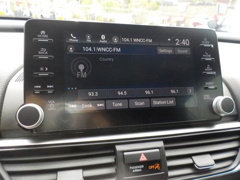 Used 2019 Honda Accord Sport image 20