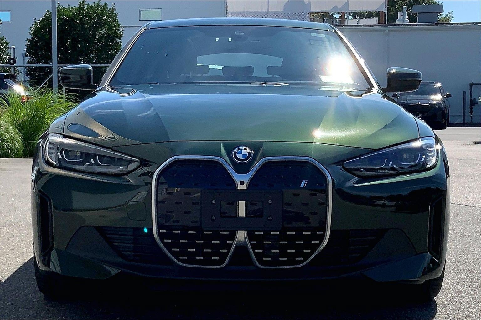 Used 2023 BMW i4 eDrive35 w/ Premium Package RWD image 8