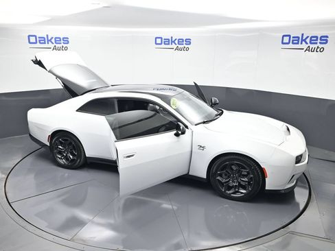 Used 2025 Dodge Charger Daytona R/T AWD/4WD image 52