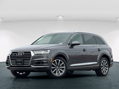 Used 2019 Audi Q7 3.0T Premium Plus image 2
