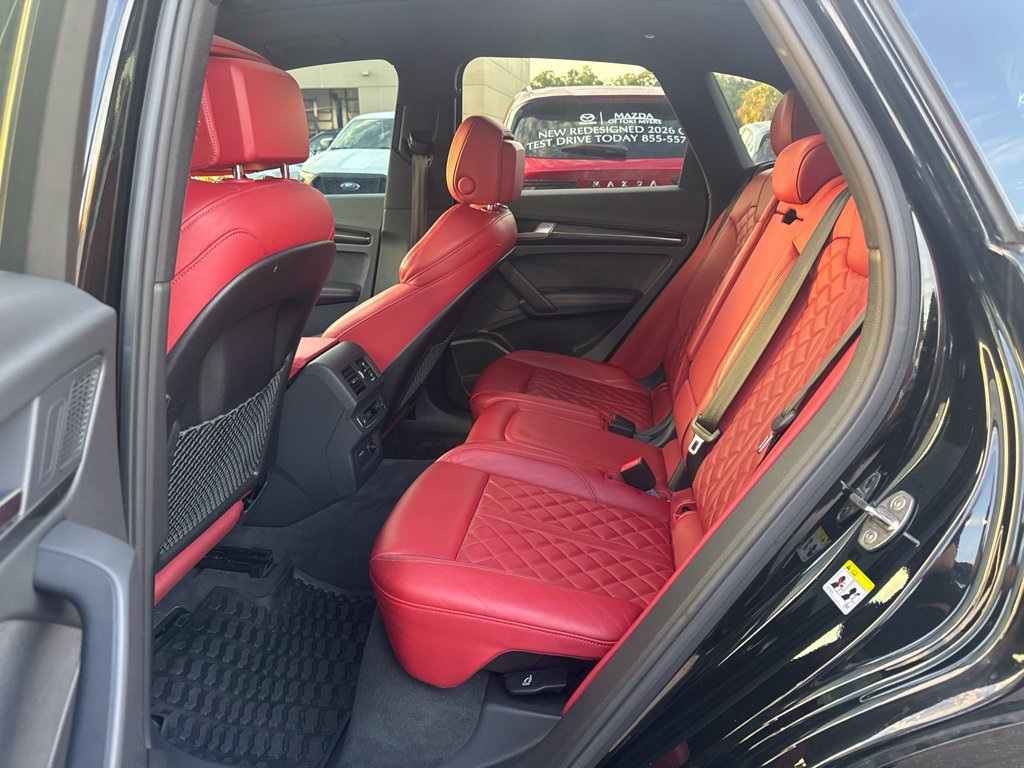 Used 2023 Audi SQ5 Prestige AWD/4WD image 5