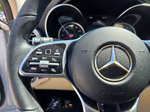 Used 2020 Mercedes-Benz C 300 C 300 image 18