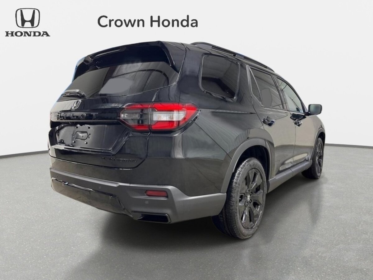 New 2026 Honda Pilot Black Edition image 5