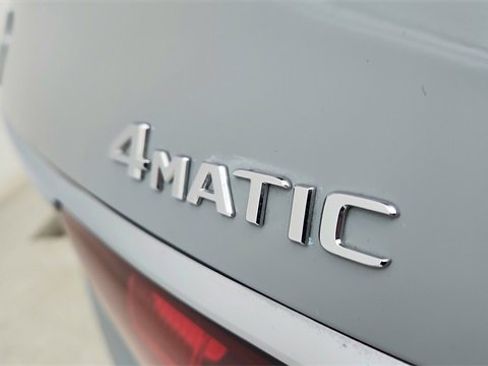 Used 2025 Mercedes-Benz GLS 450 4MATIC image 18