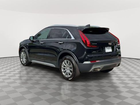 Used 2021 Cadillac XT4 Premium Luxury w/ Cold Weather Package AWD/4WD image 5