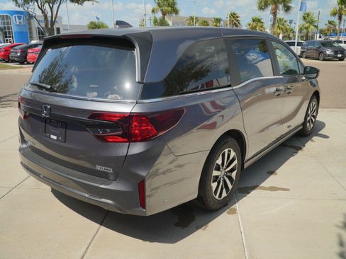 New 2026 Honda Odyssey EX-L image 5