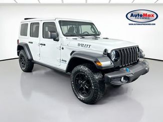 Used 2023 Jeep Wrangler Unlimited w/ Sun & Screen Package AWD/4WD video 1
