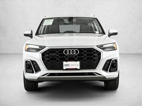 Used 2023 Audi Q5 2.0T Premium Plus w/ Premium Plus Package image 2