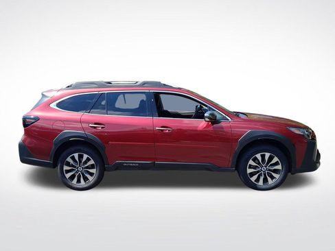 Used 2024 Subaru Outback Touring XT AWD/4WD image 9