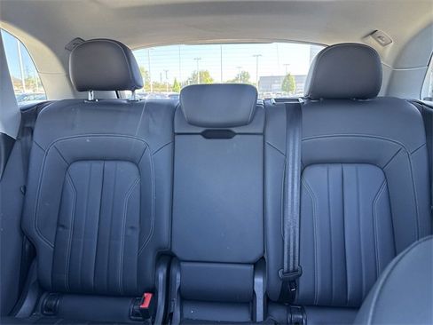 Used 2023 Audi Q5 2.0T Premium image 21