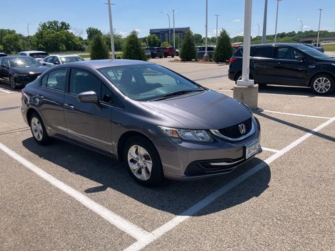 Used 2015 Honda Civic LX image 2