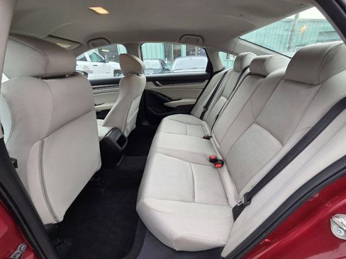 Used 2018 Honda Accord LX image 14