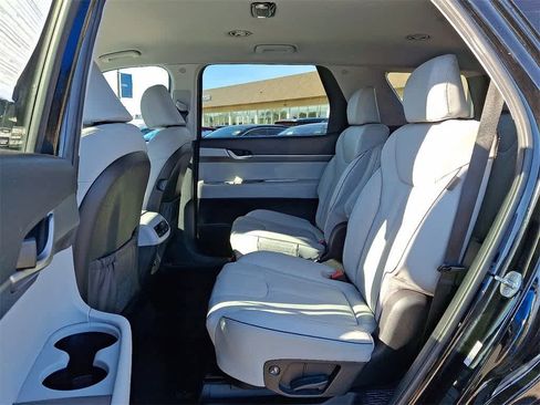 Used 2024 Hyundai Palisade SEL image 10