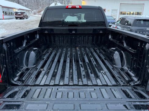 Used 2018 Chevrolet Silverado 1500 LT w/ All Star Edition image 5