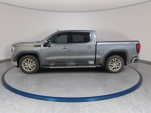 Used 2022 GMC Sierra 1500 SLT w/ SLT Premium Package AWD/4WD image 9